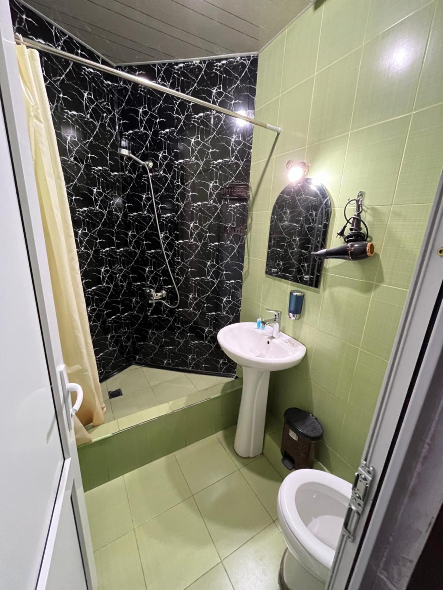 Hotel G&G Τυφλίδα Εξωτερικό φωτογραφία